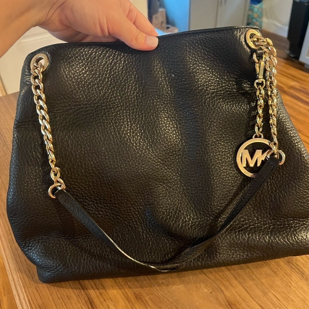 Michael Kors Jet Set Chain shoulder tote